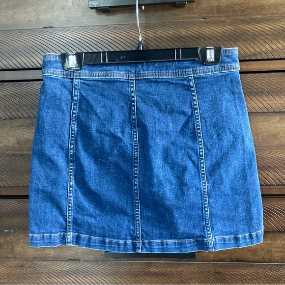 Madewell Denim Skirt - Picture 4 of 4